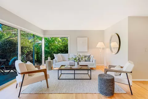 2030 State St #22, Santa Barbara, CA 93105