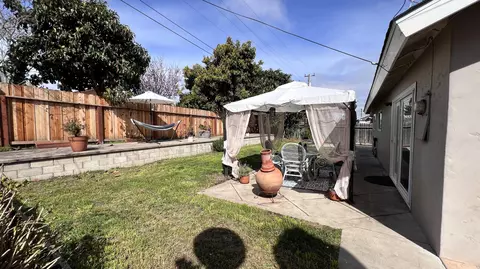 Exterior - 509 S R St, Lompoc, CA 93436 photo 5 of 6