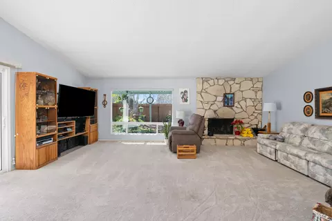 Living - 4412 Aquarius Rd, Lompoc, CA 93436 photo 3 of 5
