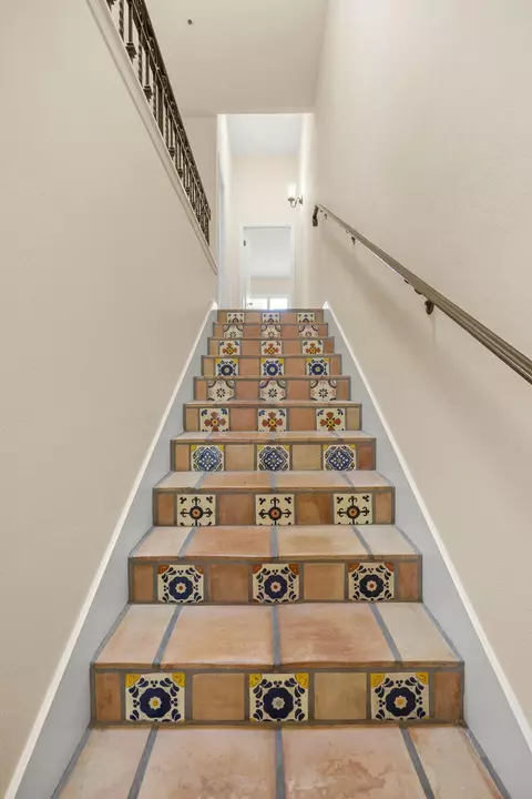 Entry Way - 4228 Carpinteria Ave #2, Carpinteria, CA 93013 photo 3 of 4