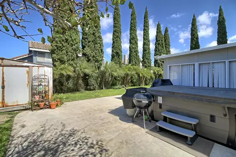 Exterior - 2505 Lilac Walk, Oxnard, CA 93030 photo 7 of 8