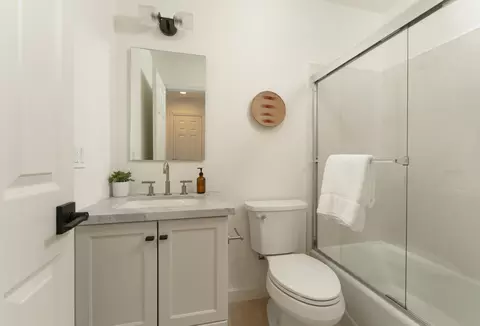 Bath - 1369 Danielson Rd, Montecito, CA 93108 photo 7 of 7