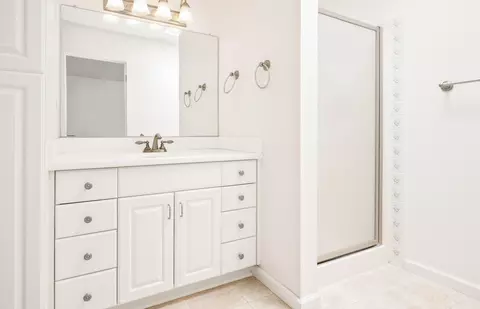 Bath - 295 Antares Ave, Lompoc, CA 93436 photo 1 of 4