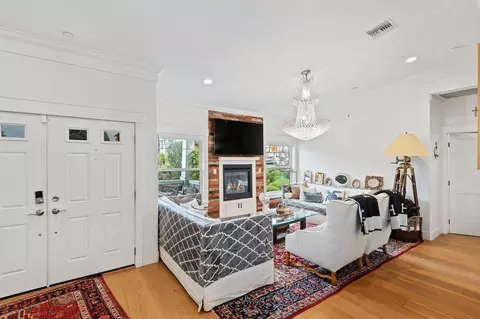 Entry Way - 5157 Ogan Rd, Carpinteria, CA 93013 photo 1 of 1