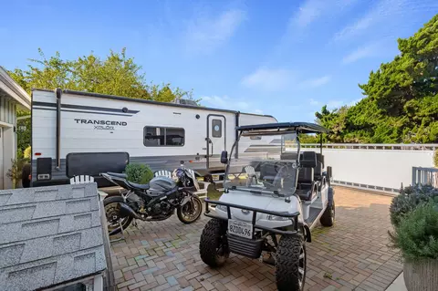 Exterior - 5157 Ogan Rd, Carpinteria, CA 93013 photo 7 of 8