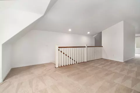 Entry Way - 542 Palomar Cir, Lompoc, CA 93436 photo 1 of 2