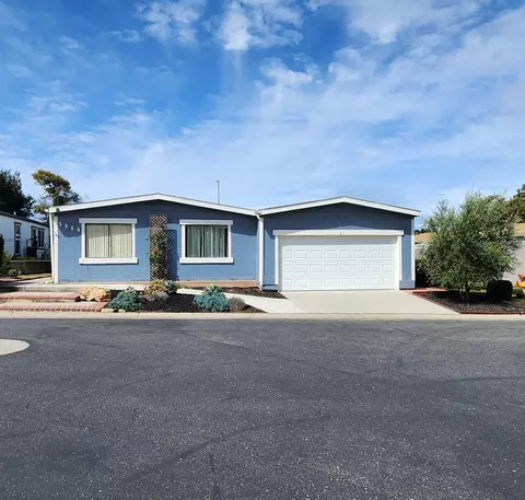 3989 Cherry Hill Rd, Santa Maria, CA 93455