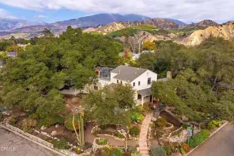 1301 Manzanita Dr, Santa Paula, CA 93060