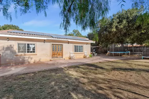 Exterior - 717 W Villanova Rd, Ojai, CA 93023 photo 2 of 8