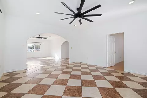 Living - 717 W Villanova Rd, Ojai, CA 93023 photo 6 of 7