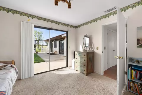 Bedroom - 7595 Feenstra Rd, Paso Robles, CA 93446 photo 9 of 9