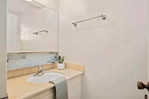 730 Lawnwood Way, Oxnard, CA 93030 photo 22