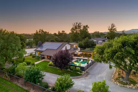 1470 Meadowvale Rd, Santa Ynez, CA 93460