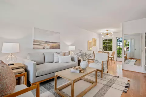 126 W Calle Crespis #4, Santa Barbara, CA 93105