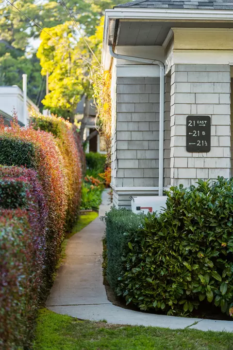 21 E Arrellaga St, Santa Barbara, CA 93101 photo 2