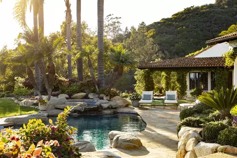 Exterior - 2220 Bella Vista Dr, Montecito, CA 93108 photo 5 of 8