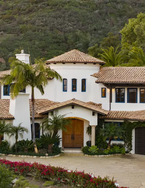 Exterior - 2220 Bella Vista Dr, Montecito, CA 93108 photo 2 of 8