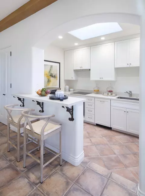 Kitchen - 2220 Bella Vista Dr, Montecito, CA 93108 photo 5 of 5