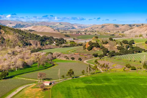 11 Mail Rd, Lompoc, CA 93436 photo 2