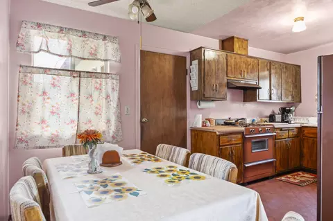 1492 Andrea St, Carpinteria, CA 93013 photo 9