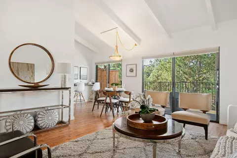962 Miramonte #2, Santa Barbara, CA 93109