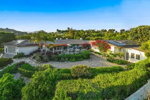 20 Alston Pl, Santa Barbara, CA 93108