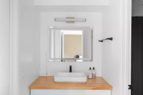 Bath - 216 N R St, Lompoc, CA 93436 photo 1 of 5