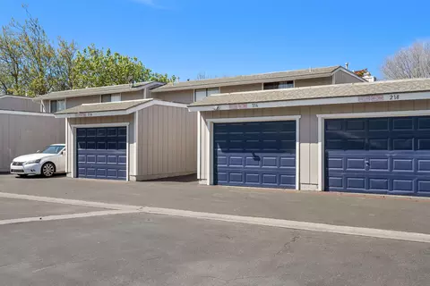 Exterior - 216 N R St, Lompoc, CA 93436 photo 6 of 7