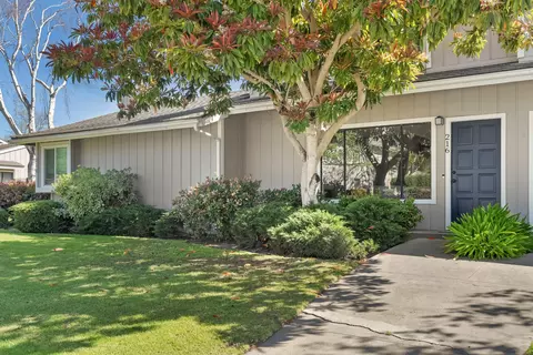 Exterior - 216 N R St, Lompoc, CA 93436 photo 2 of 7