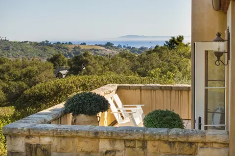 Exterior - 799 Lilac Dr, Montecito, CA 93108 photo 4 of 11