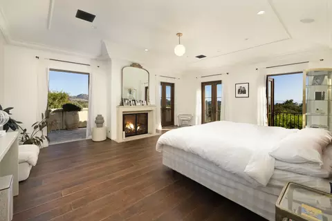 Bedroom - 799 Lilac Dr, Montecito, CA 93108 photo 1 of 2