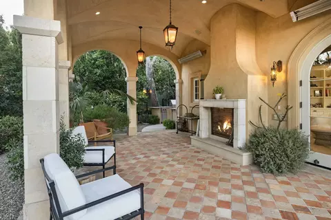Exterior - 799 Lilac Dr, Montecito, CA 93108 photo 5 of 11