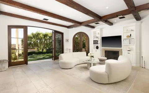 Living - 799 Lilac Dr, Montecito, CA 93108 photo 3 of 6