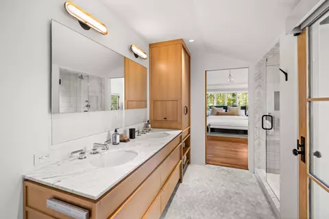 Bath - 1395 Virginia Rd, Montecito, CA 93108 photo 4 of 4