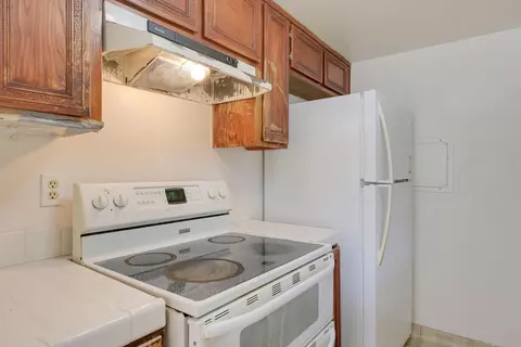 Kitchen - 5966 Birch St #2, Carpinteria, CA 93013 photo 2 of 3