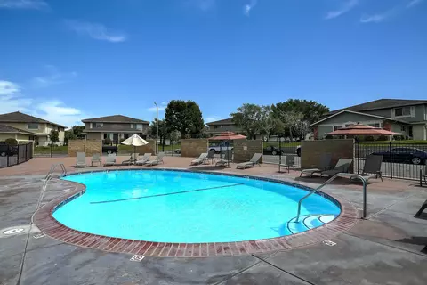 Exterior - 5966 Birch St #2, Carpinteria, CA 93013 photo 4 of 8
