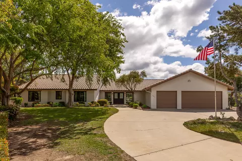 1555 Aalborg Ct, Solvang, CA 93463