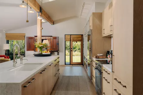 216 E Matilija St, Ojai, CA 93023 photo 7