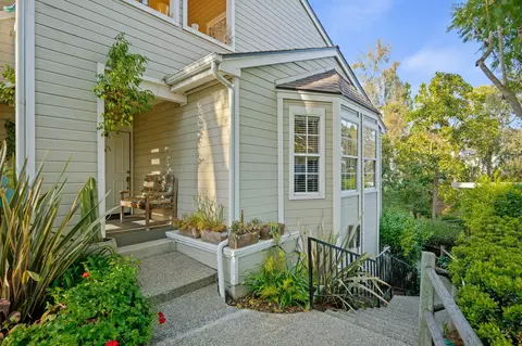7620 Hollister #219, Goleta, CA 93117