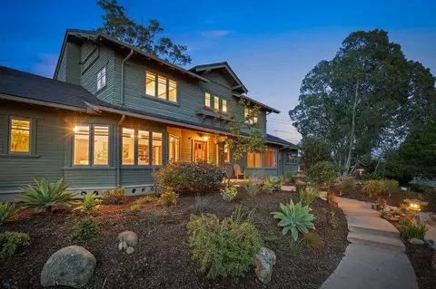 402 Lynn Dr, Ventura, CA 93003