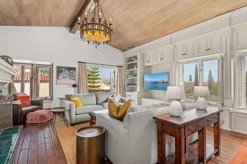 1024 Garden St #4, Santa Barbara, CA 93101
