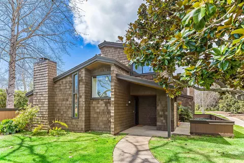 711 Avenida Pequena, Santa Barbara, CA 93111