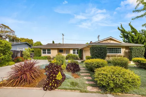 3773 Torino Dr, Santa Barbara, CA 93105