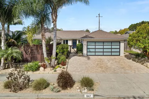 647 Burtis St, Santa Barbara, CA 93111