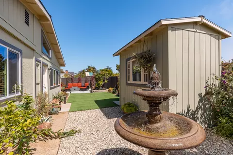 4655 Aragon Dr, Carpinteria, CA 93013 photo 24