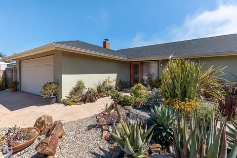 4655 Aragon Dr, Carpinteria, CA 93013 photo 28