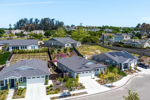 View/Area - 133 Junegrass Ct, Lompoc, CA 93436 photo 3 of 4