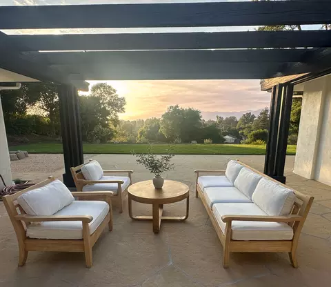 837 Veronica Springs Rd, Santa Barbara, CA 93105