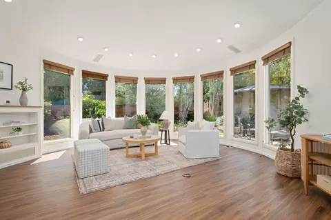 6115 Manzanillo Dr, Goleta, CA 93117