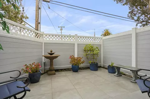 Exterior - 4515 Carpinteria Ave #C, Carpinteria, CA 93013 photo 2 of 6